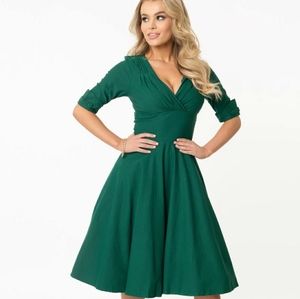 Unique Vintage Green Delores Dress Size Medium